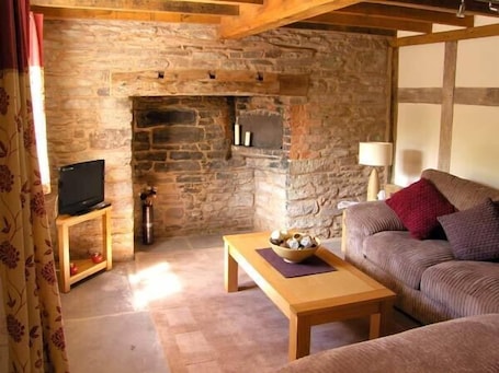 Cottage | Interior