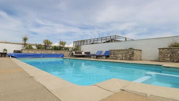 Cottage | Piscina | Piscina all'aperto