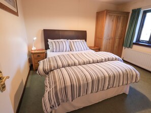 Cottage | 3 bedrooms, individually decorated, individually furnished, free WiFi - 9 Camden Building (Kendal)