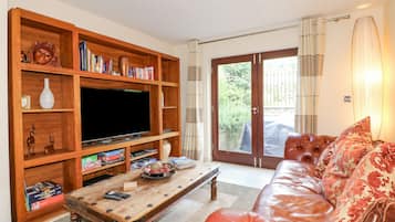 Cottage | Living area