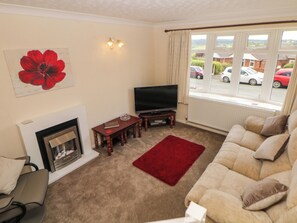 Cottage | Living area | TV, DVD player - Basford View (Leek)