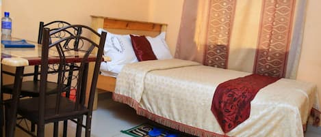 Single Room | Bed sheets