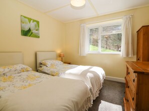 Cottage | 3 bedrooms, individually decorated, individually furnished, free WiFi - Bron Aber (Arthog)