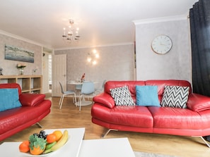 Cottage | Interior