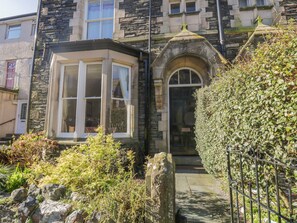 Cottage | Interior - 48 Oak Street (Windermere)