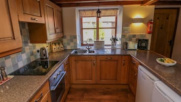 Cottage | Interior
