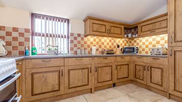 Cottage | Interior