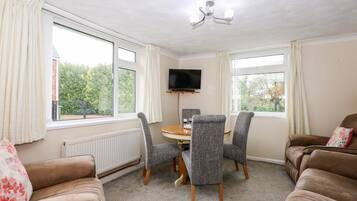 Cottage | Living area