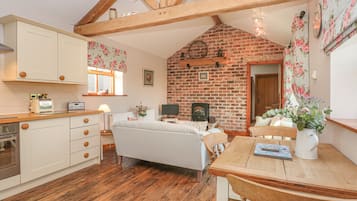 Cottage | Interior