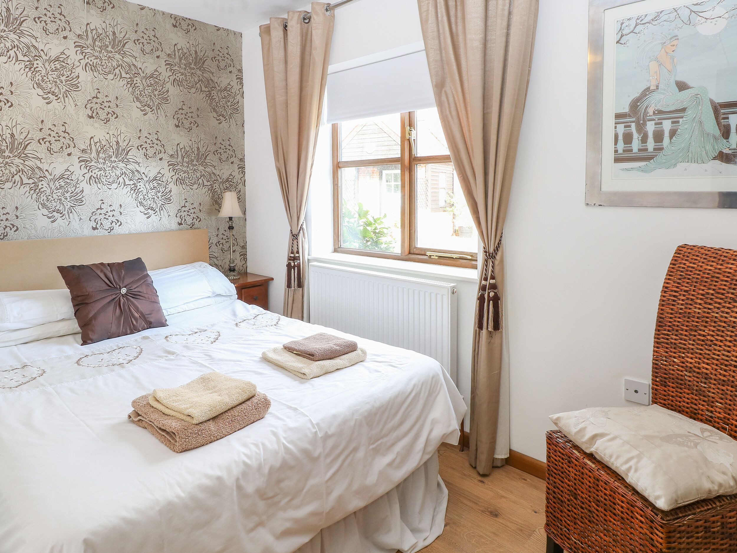 Mökki | 2 makuuhuonetta, yksilöllisesti sisustettu, yksilöllisesti kalustettu