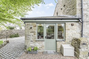 Cottage | Interior - The Friendly Room (Settle)