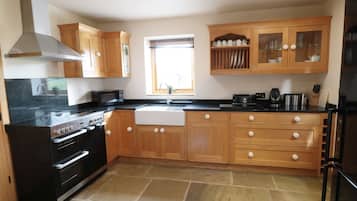 Cottage | Interior