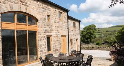 Stoneycroft Barn
