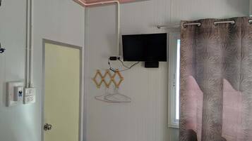 Economy Double Room, 1 Double Bed, Non Smoking | Free WiFi, bed sheets