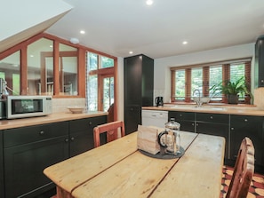 Cottage | Interior