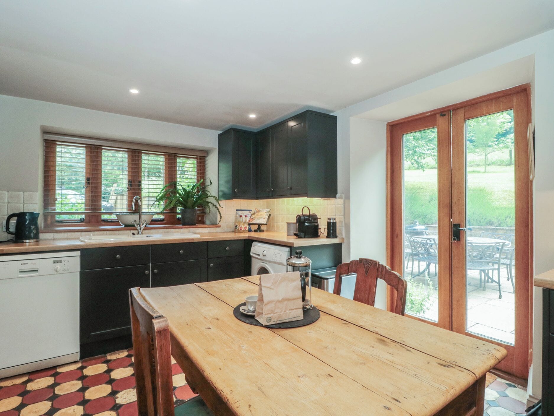 Cottage | Interior