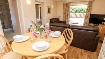 Cottage | Interior