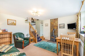 Cottage | Interior - Journeyman Loft (Skipton)