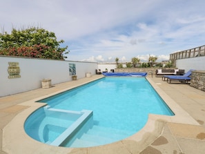 Cottage | Pool | Outdoor pool