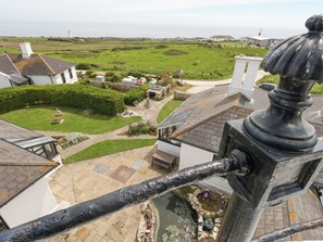 Cottage | Property grounds