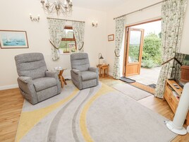 Cottage | Living area
