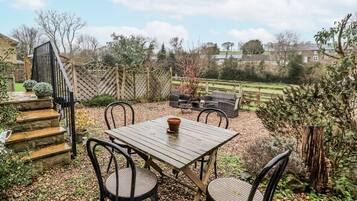 Casa de campo | Opções para refeição ao ar livre