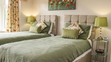 Cottage | 3 phòng ngủ, trang trí khác biệt