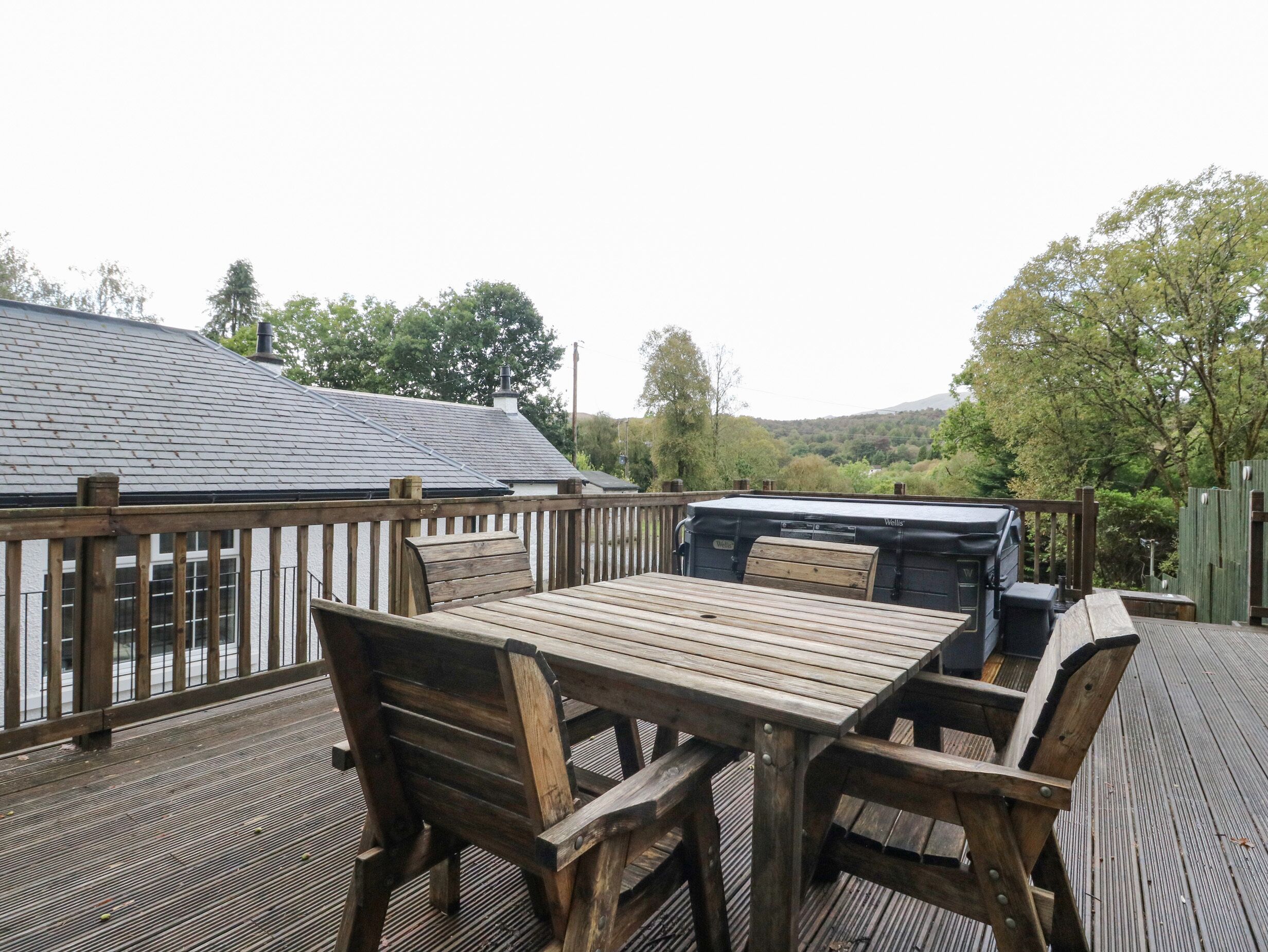Cottage | Outdoor dining