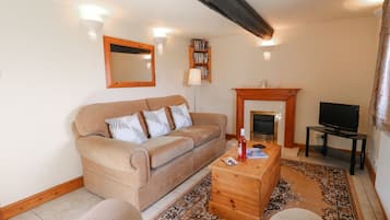 Cottage | Woonkamer | Televisie