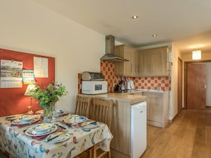 Cottage | Interior - The Schoolhouse Bakehouse (Bishops Castle)