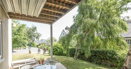 The Schoolhouse Bakehouse