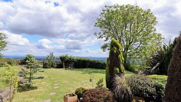 平房 | 住宿一隅