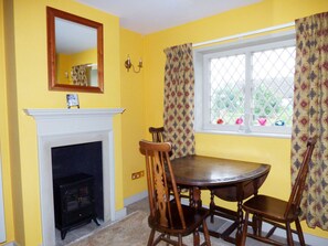 Cottage | Interior