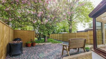 Cottage | Terrace/patio