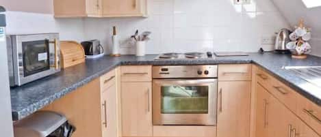 平房 | 私人廚房 | 爐台、鍋具/餐盤/廚房用品