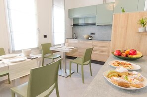 Desayuno buffet incluido todos los días