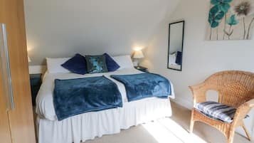 2 habitaciones, decoración personalizada y muebles diferentes