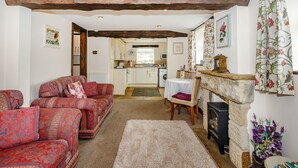 Cottage | Interior