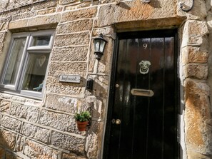Cottage | Interior - Inglenook Cottage (Whitby)