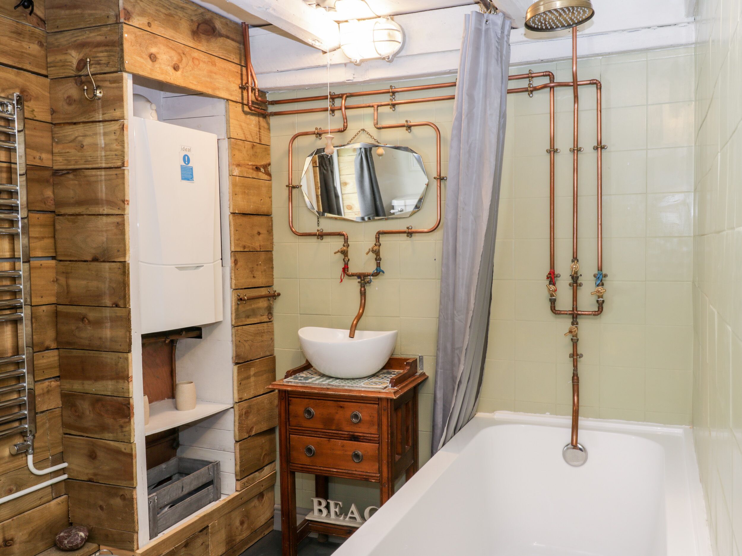 Cottage | Bathroom | Shower