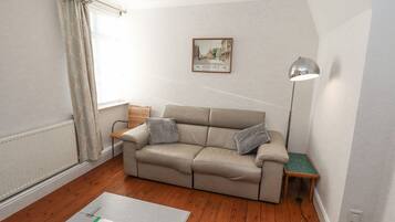 Cottage | Living room | TV, DVD player