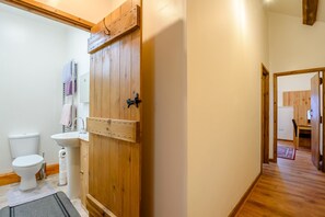 Cottage | 2 bedrooms, individually decorated, individually furnished, free WiFi - Bythyn Ddol Hafod (Betws-Y-Coed)