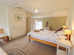 2 habitaciones, decoración personalizada y muebles diferentes