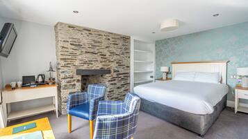 Deluxe tweepersoonskamer, 1 kingsize bed | 1 slaapkamer, een strijkplank/strijkijzer, gratis wifi, beddengoed