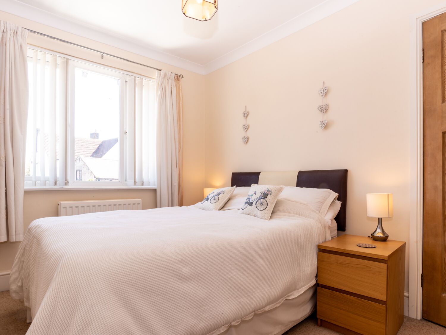 Cottage | 3 bedrooms, individually decorated, individually furnished, free WiFi