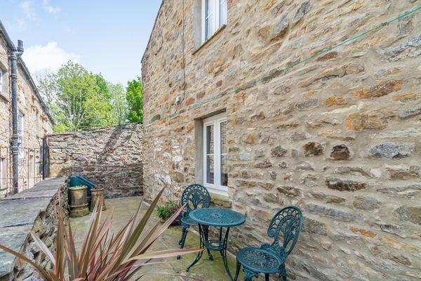 Cottage | Interior