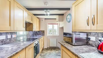 Cottage | Interior