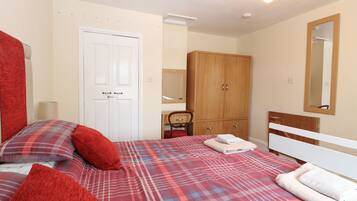 Cottage | 1 bedroom, individually decorated, individually furnished, free WiFi