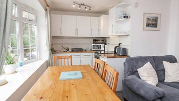 Cottage | Interior