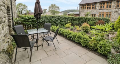 Hendoll Cottage 1